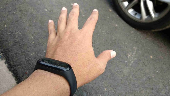 review xiaomi mi band 3 3 review xiaomi mi band 3